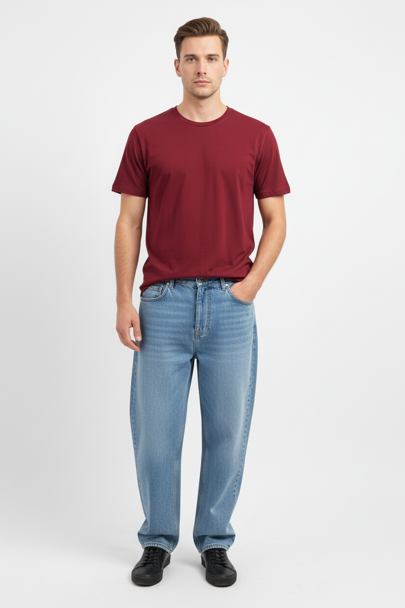 T-Shirt – Slim Fit Round Neck (Maroon)