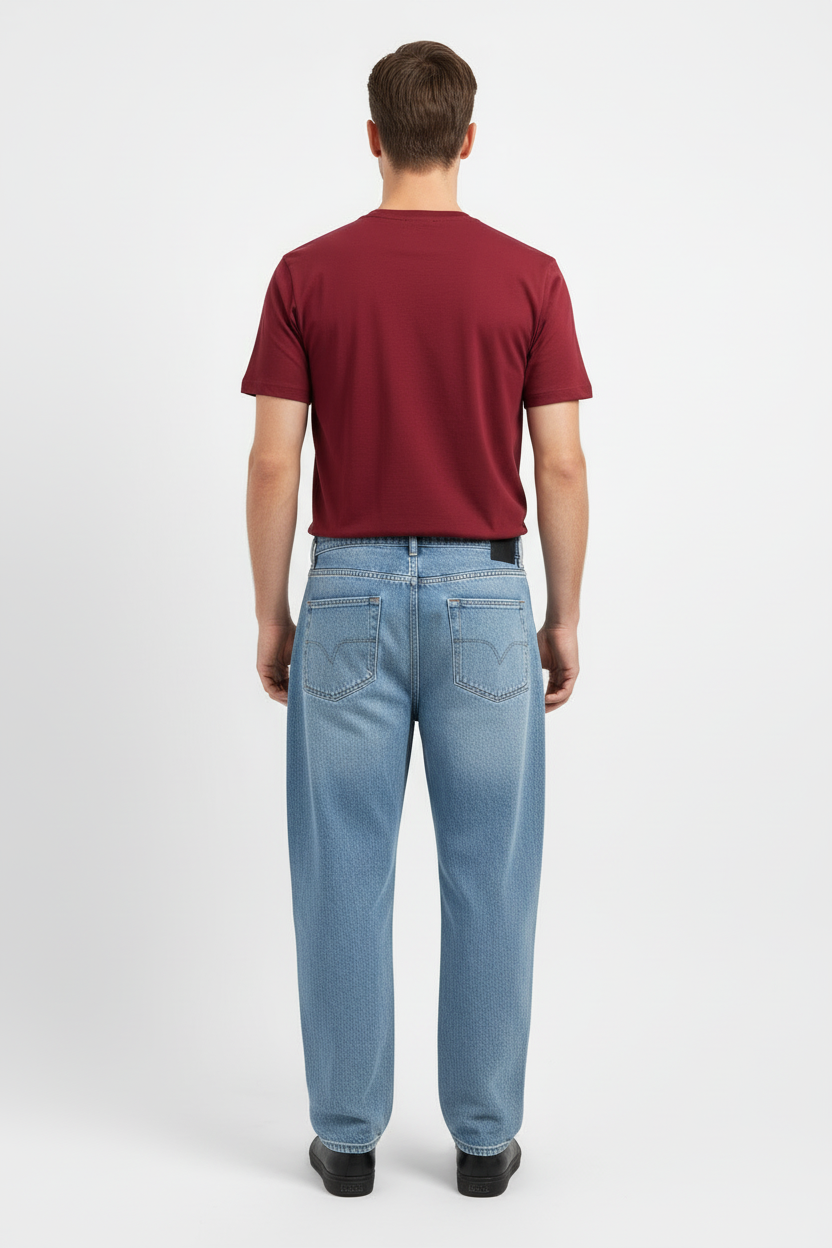 T-Shirt – Slim Fit Round Neck (Maroon)